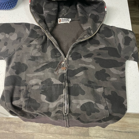 Bathing ape hoodie sz S women’s Fairly Used - Picture 5 of 5